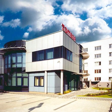 Gosciniec Tombor Aparthotel Katowice Eksteriør bilde